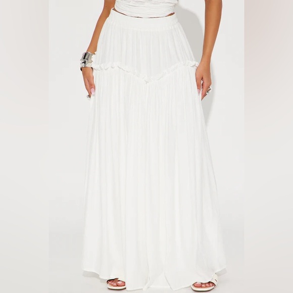 Fashion Nova Lily Maxi Skirt - White Small - Picture 5 of 5